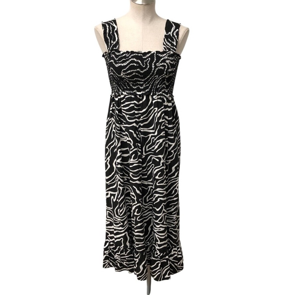 Rails Rumi Midi Dress Womens Small Black White Contour Lines Smocked Ruffle Hem